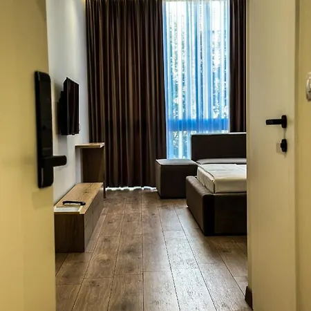 Alexander Luxury Estates Hotel 4*