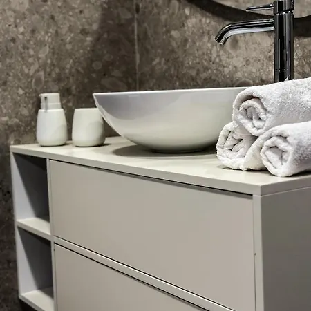 Alexander Luxury Estates