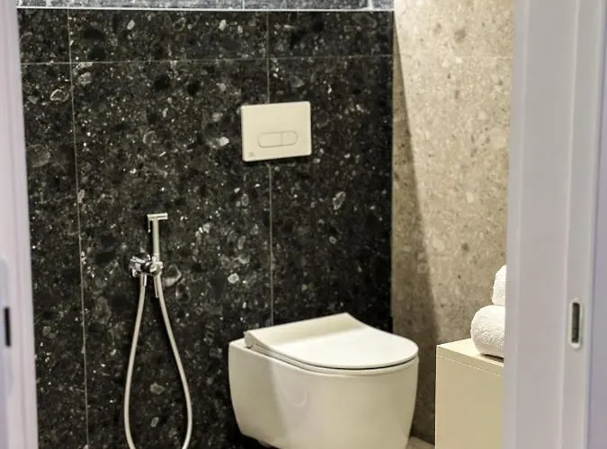 Alexander Luxury Estates 酒店 Durrës
