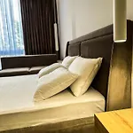 Alexander Luxury Estates Szálloda 4*