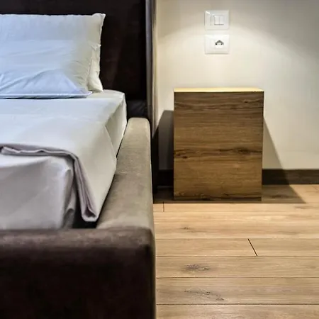 Alexander Luxury Estates Hotell