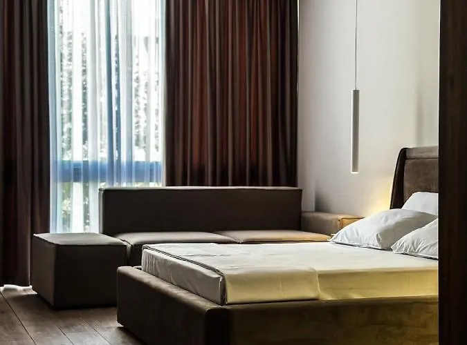 Hotell Alexander Luxury Estates