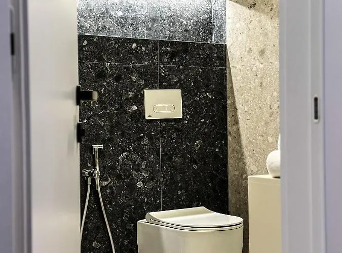 Alexander Luxury Estates 4*